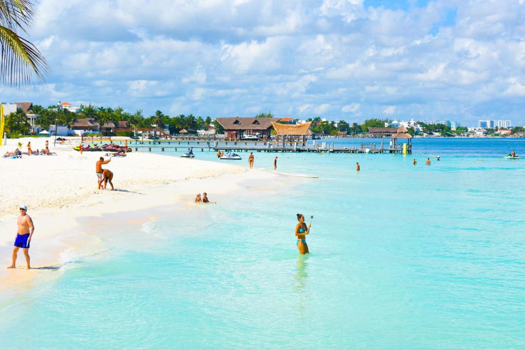 Photo of Others in Punta Cancun