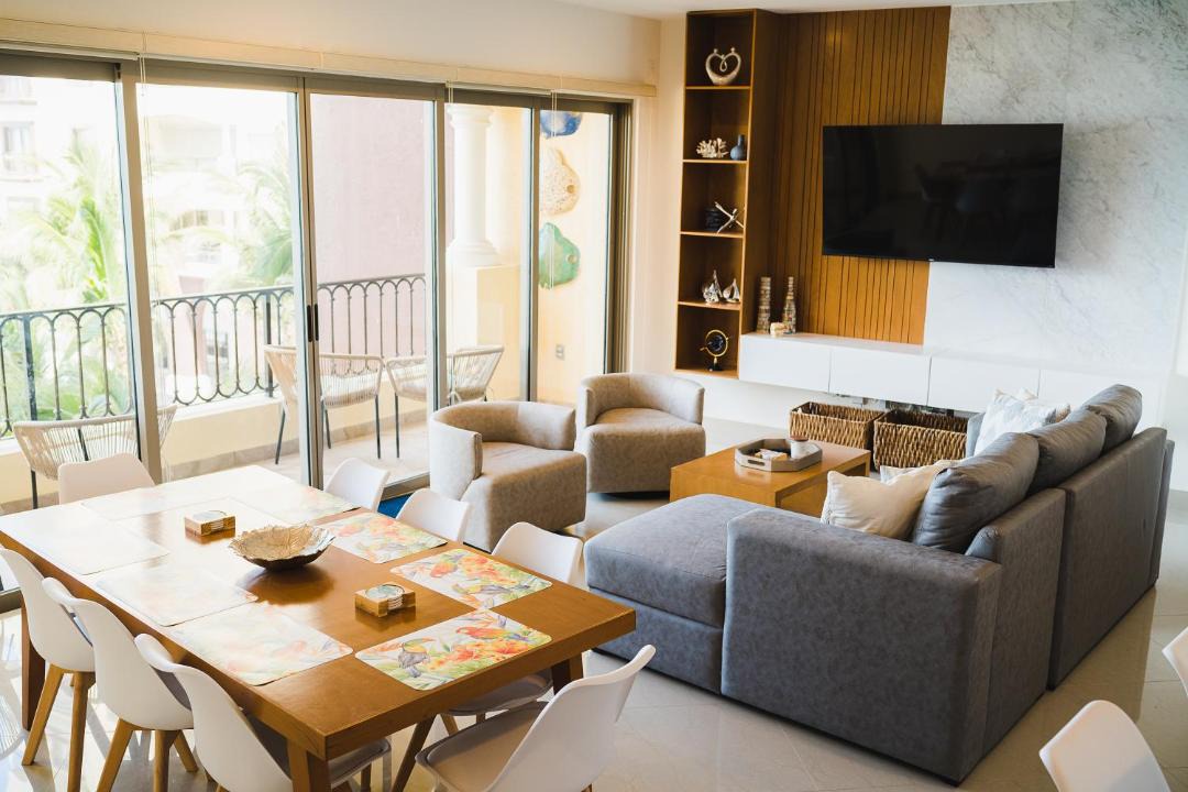 Photo of Livingroom in Marina Mazatlan