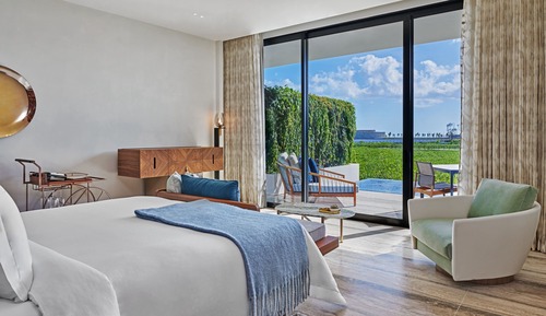 Grand Luxe Guest Room, 1 King Bed, Ocean View, Plunge Pool, Terrace