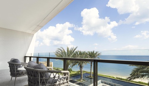 Suite, 1 King Bed and 2 Two Double Bed rooms (Riviera)