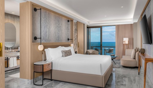 Deluxe Suite, 1 King Bed, Ocean View