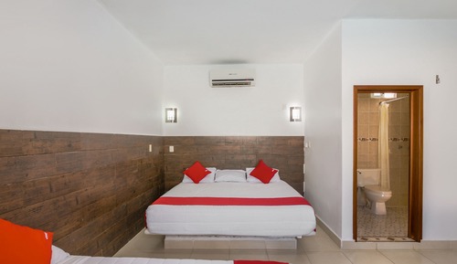 Standard Room, 2 Queen Beds