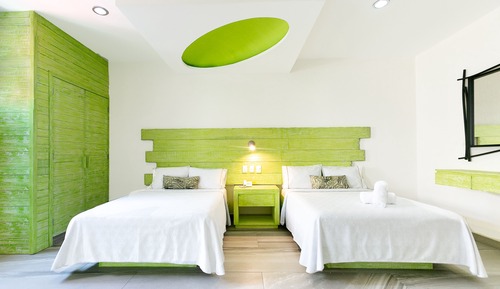 Suite, Multiple Beds