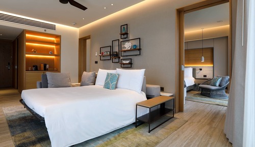 Suite, 1 Bedroom, Marina View (Balcony)