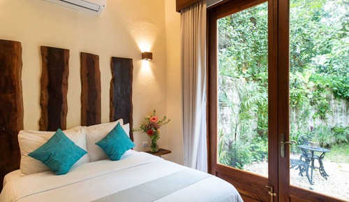 Exclusive Room, 1 Queen Bed, Accessible
