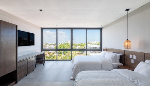 Studio, City View