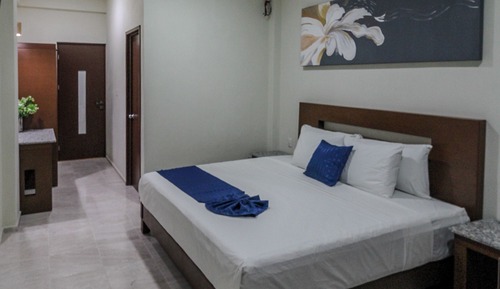 Comfort Room, 1 King Bed, Non Smoking