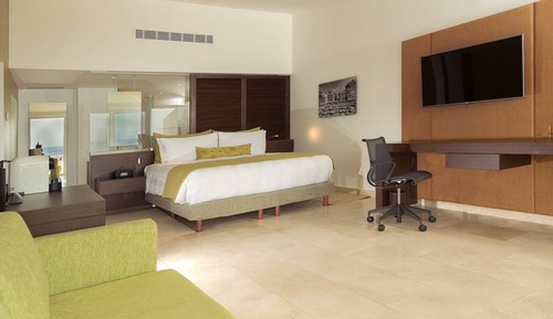 Club Room, 1 King Bed, Terrace, Ocean View