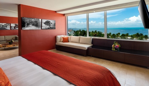 Premium Suite, 1 King Bed, Ocean View (Club Floor)