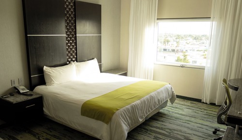 Superior Room, 1 King Bed