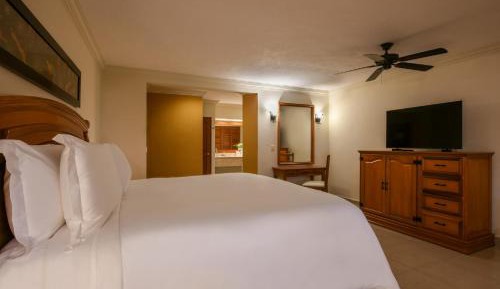 Beachfront Junior Suite