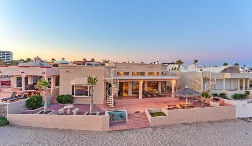 Villa - Beach Front