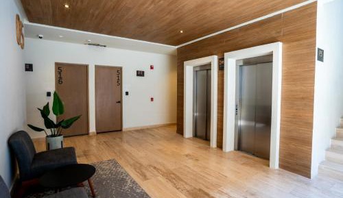One-Bedroom Apartment with Ocean View