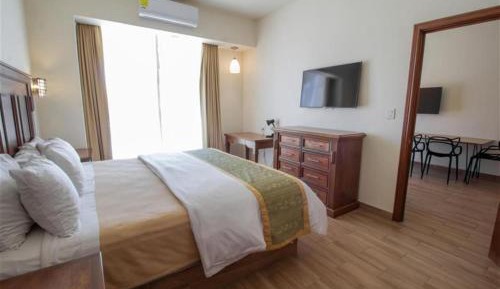 Apartment with One King Bed, Sofa Bed and Kitchen - Non-Smoking