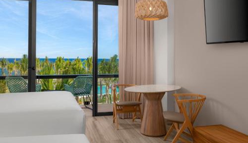 Enclave Queen Room with Two Queen Beds and Ocean View
