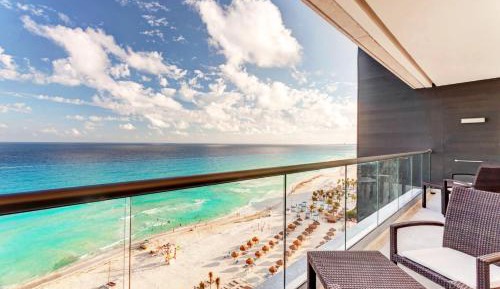 Luxury Presidential Ocean Front Two Bedroom Suite Diamond Club