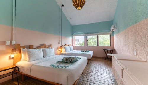 Standard Room (Quad), Private Bathroom