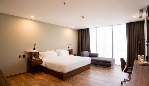 Superior King Room - Non-Smoking
