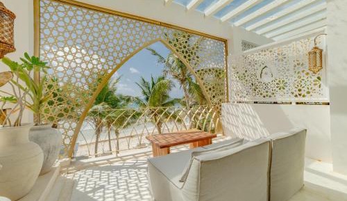Oceanfront Terrace Suite
