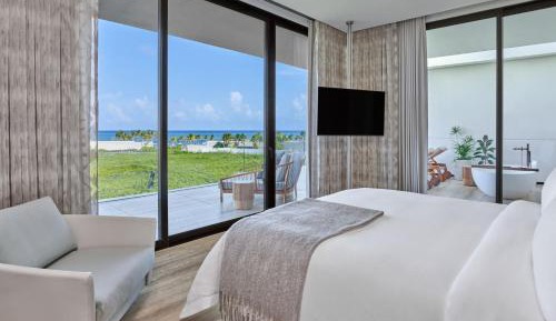 Atlas King Suite with Ocean View, Outdoor Bathtub and Terrace