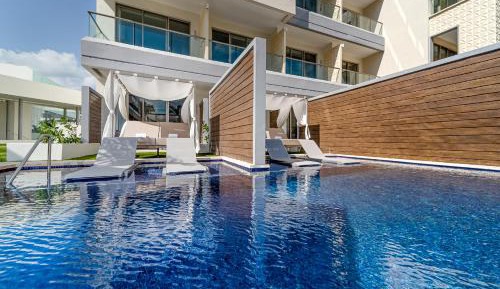 Junior Suite Swim Out