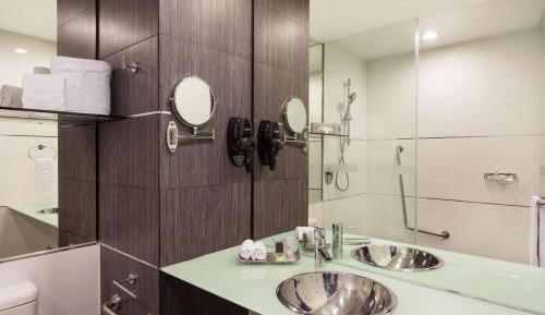 Queen Room - Disability Access/Non-Smoking