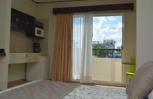Centro - Supmza 001 Hotel | Suites Los Arcos