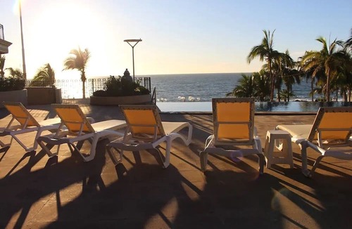 Balcones de Loma Linda Hotel | Condos Clauss