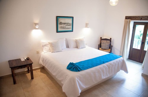 Sin Nombre Loc. San Blas Hotel | La Familia Hotel y Restaurante