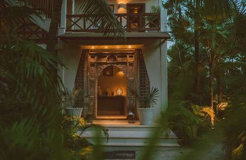 Soliman Bay Hotel | Jashita Hotel