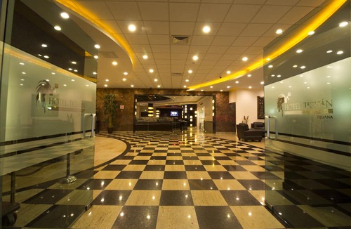 Avenida Revolucion Hotel | Hotel Ticuán
