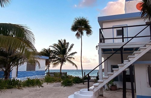 El Placer Bed & Breakfast | Pronoia Casa de Playa