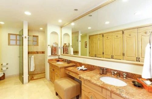 San Juan del Rio Resort | Spend Christmas in Cabo in a Elite 2 Bedroom Sleeps 6