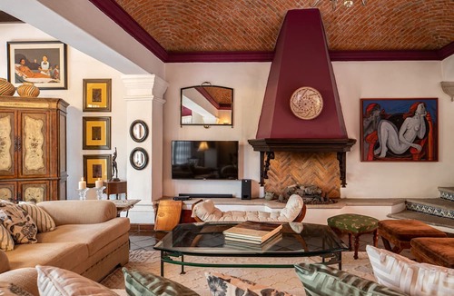 Zona Centro House | HOLT - Casa Parque Juárez