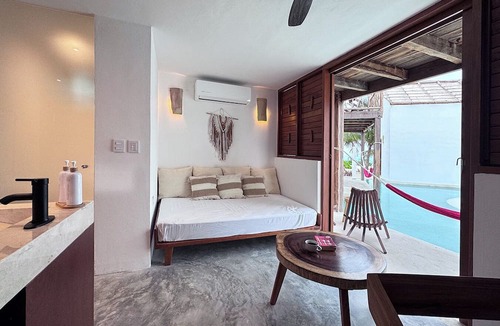 Costa Mujeres Hotel | Punta Blanca | Beachfront Boutique Hotel