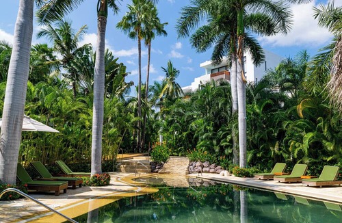 La Puntilla Hotel | Kovay Gardens
