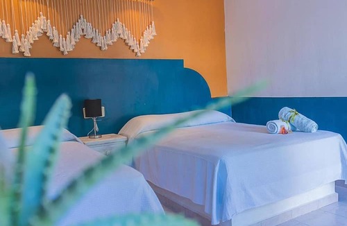 Santa Elena Hotel | Hotel Lagoon