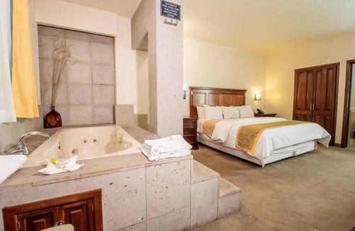 Centro Hotel | Hecthorny San Carlos Tequisquiapan, BW Signature Collection