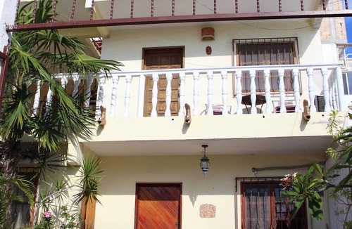 Downtown Cancun House | Room-cancun Guest House 4 Terrace Tub