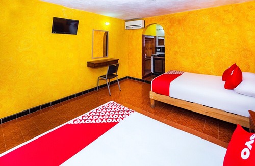 Puerto Juarez Hotel | OYO Hotel Playa del Carmen