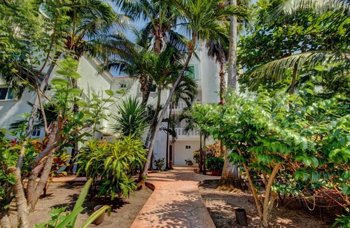 Puerto Morelos Apartment | Condo #232 at Caribbean Reef Villas - OceanFront, huge pool for families/couples