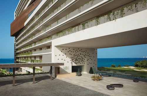 Cancun Resort | Dreams Vista Cancun Golf & Spa Resort - All Inclusive