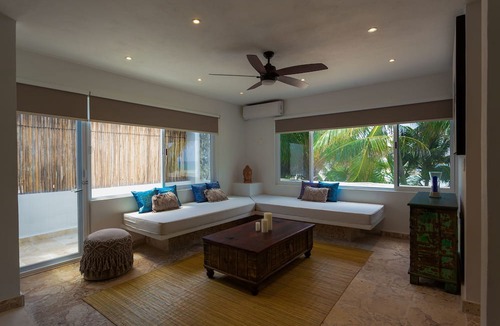 Centro - Supmza 001 Hotel | Lotus Beach Hotel - Adults Only