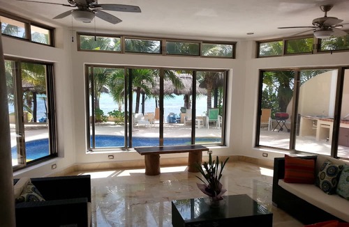 Soliman Bay Villa | SALE PRICING: BEACHFRONT VILLA ON WHITE SAND AND CHEF SERVICE AVAILABLE