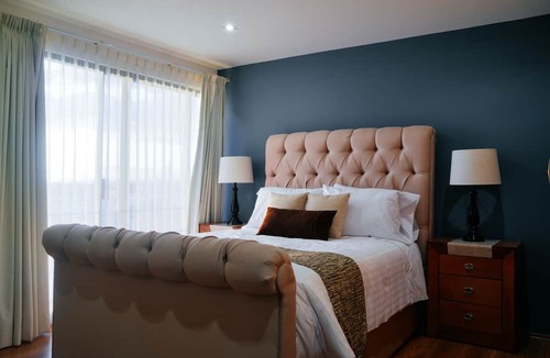Celaya Apartment | Ventura Apartments