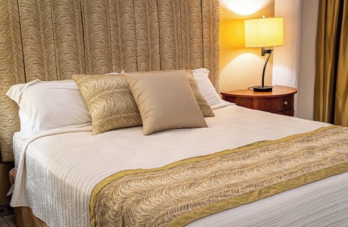 Los Mochis Hotel | MANSION DEL COBRE