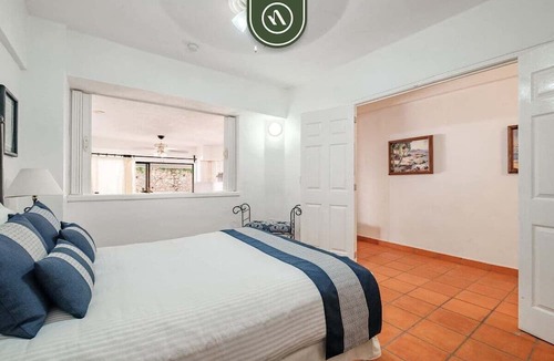 Romantic Zone Apartment | One Beach Street 306 B· Amazing 1 BR Condo
