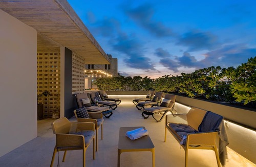 Luis Donaldo Colosio Apartment | The Sands Boutique Condos