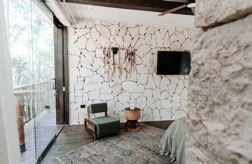 Chemuyil Villa | Tulum Jungle Villa Tierra