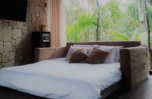 Chemuyil Villa | Tulum Jungle Villa Tierra